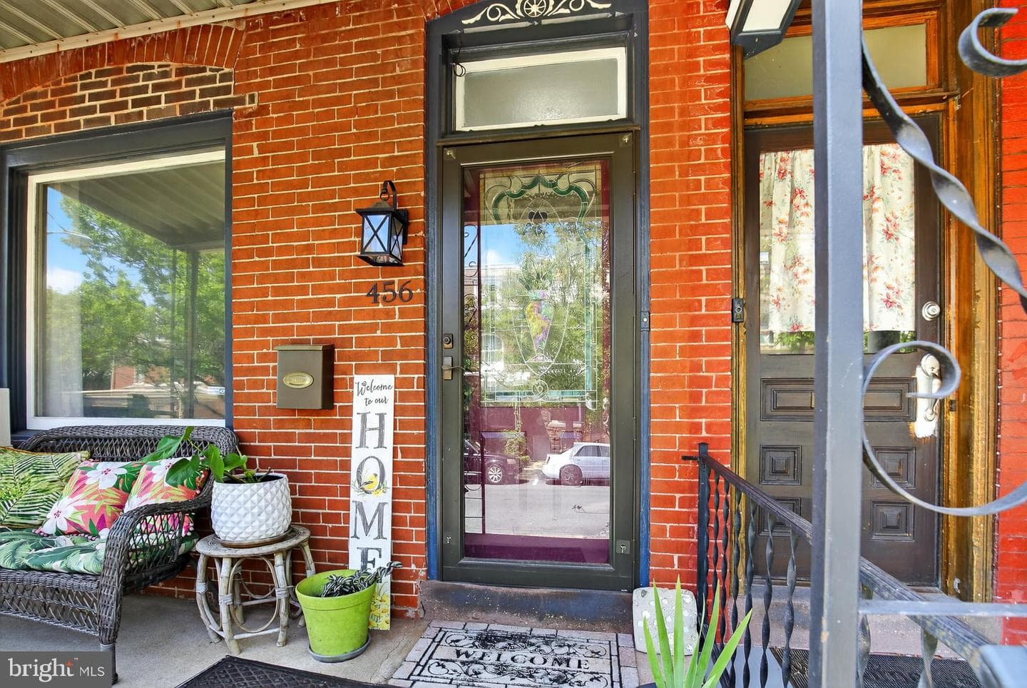456 Douglass Street photo 7