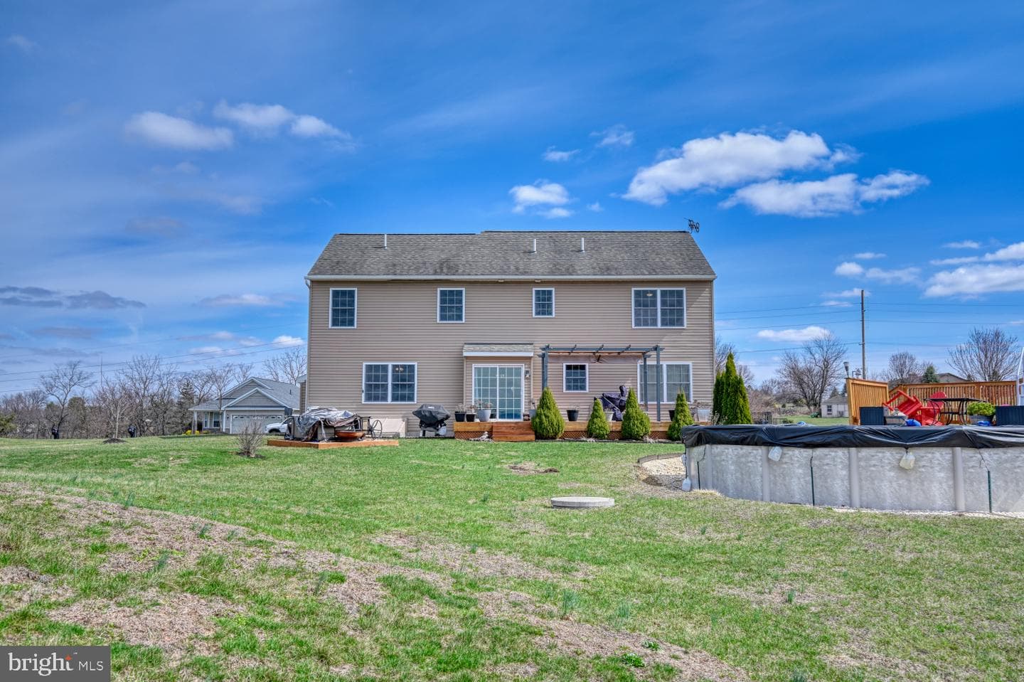 211 Oval Drive photo 46