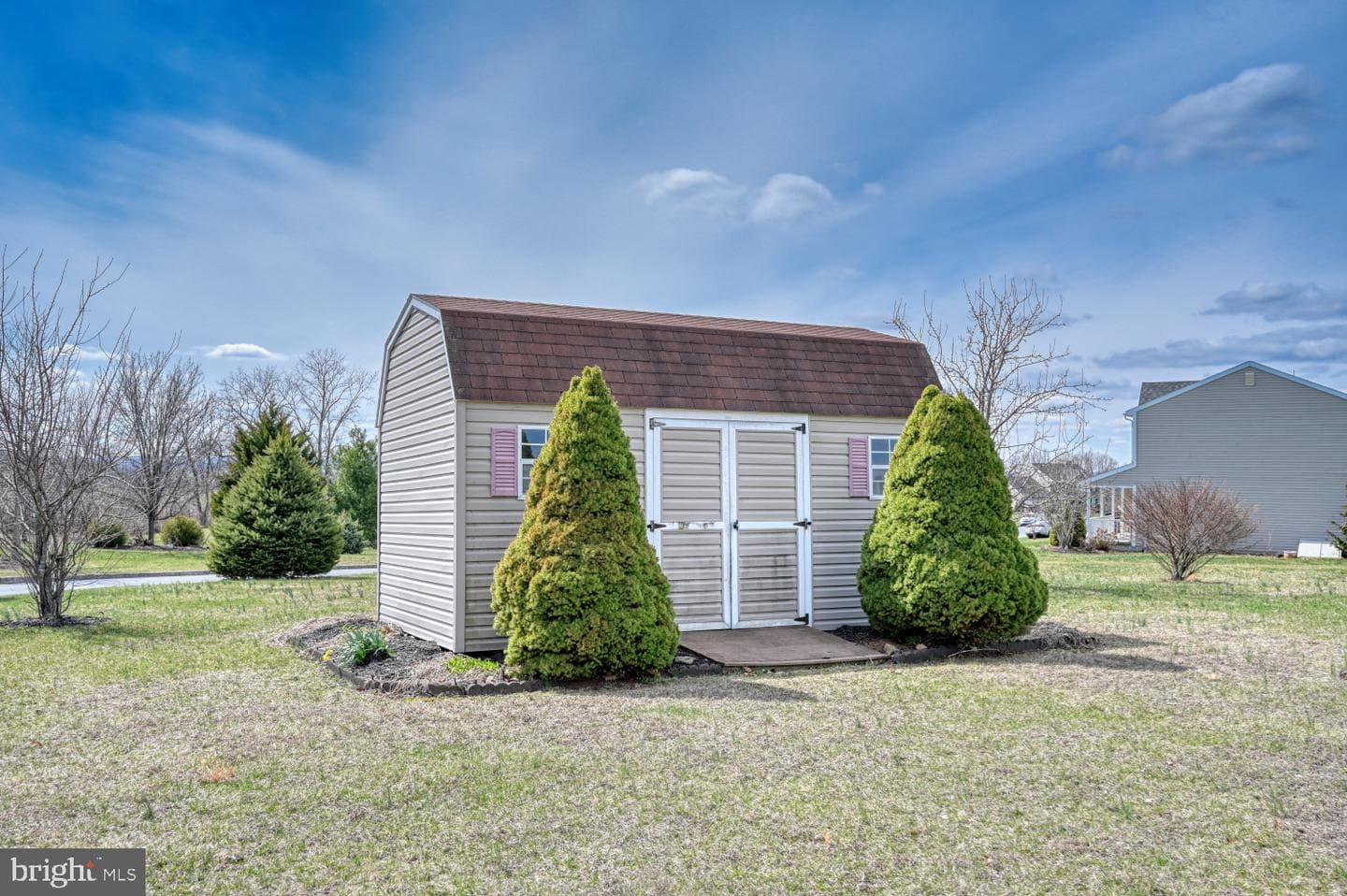 211 Oval Drive photo 51