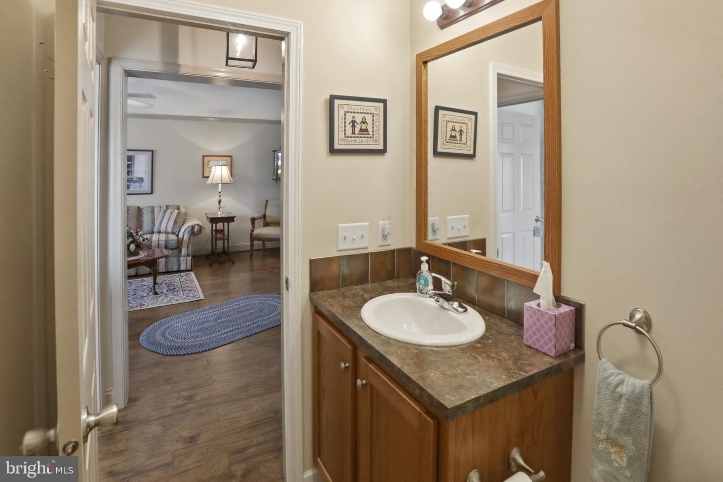 25 Middlemarch Road photo 32