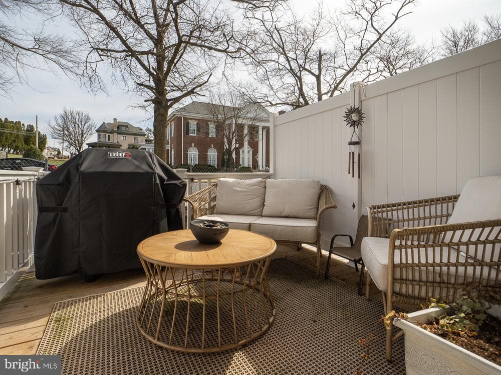 3 Hawley Court photo 25