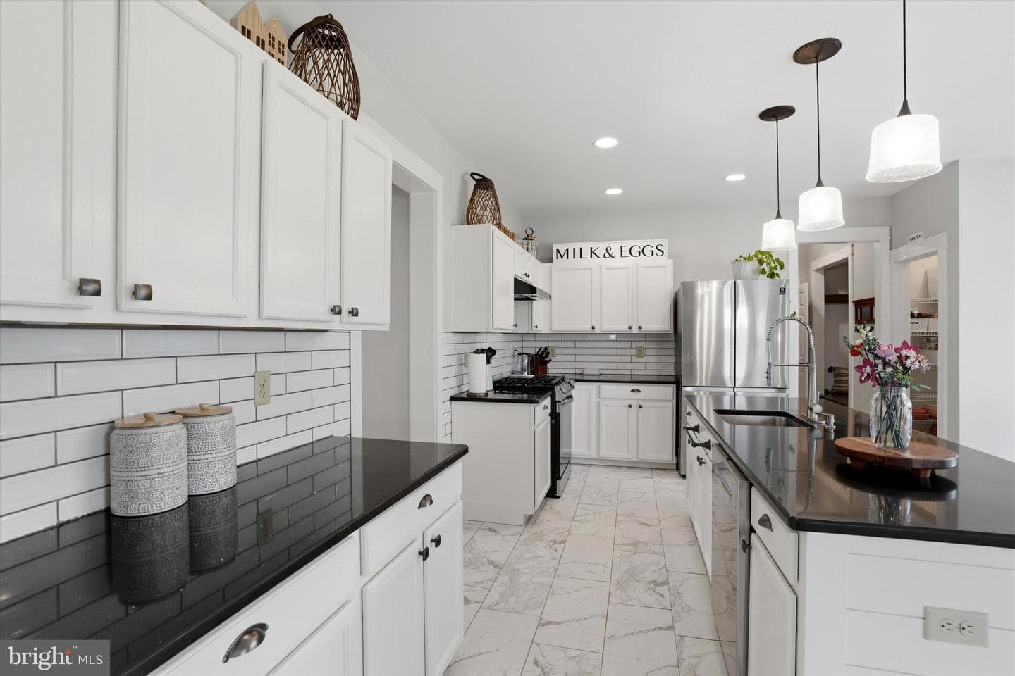 4 Sovereign Drive photo 8