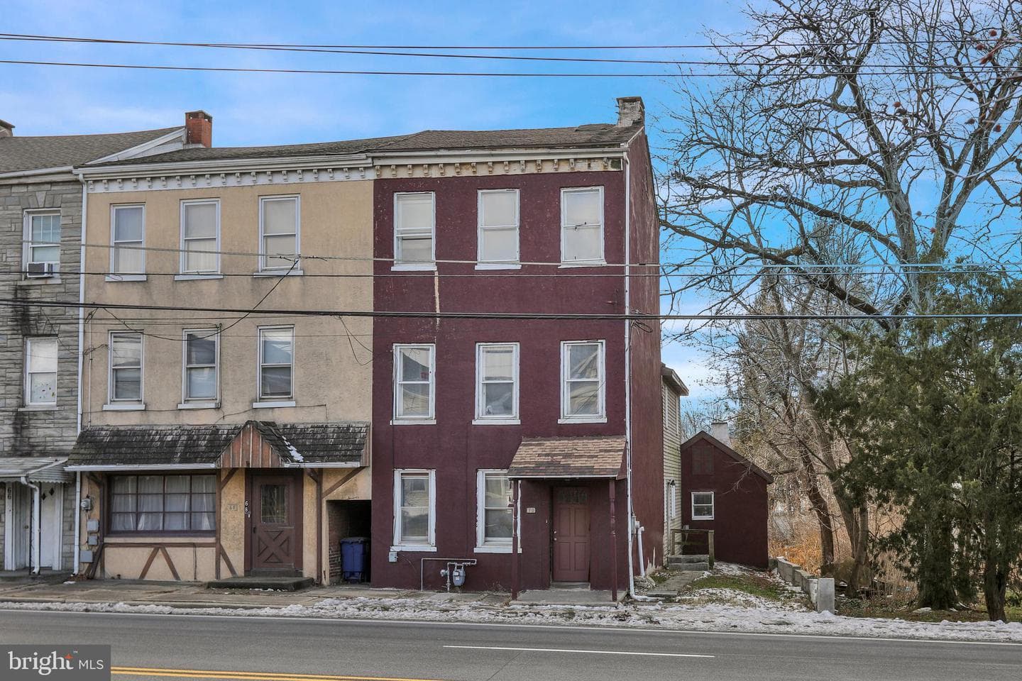 70 N Centre Avenue, Leesport
