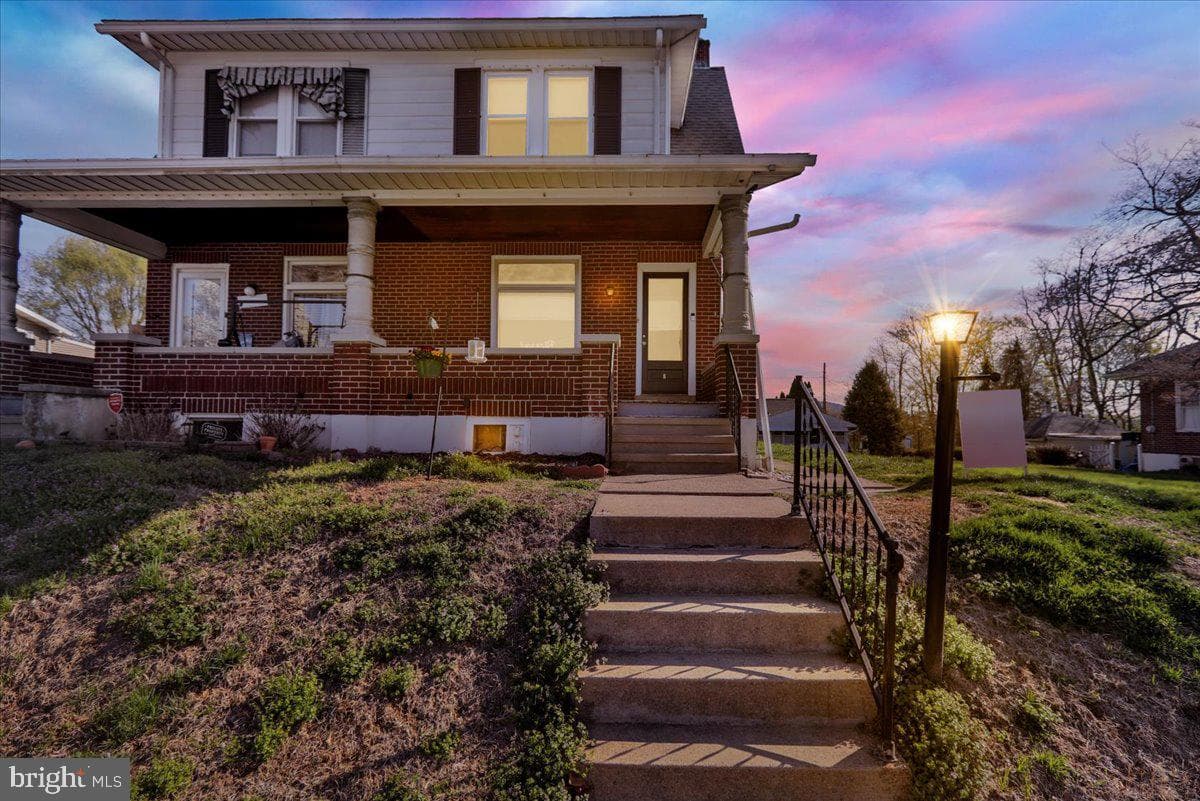8 Pershing Boulevard photo 21