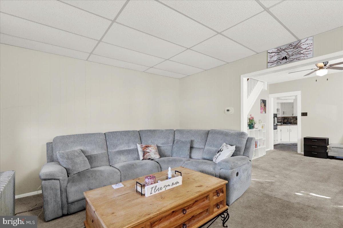 8 Pershing Boulevard photo 5
