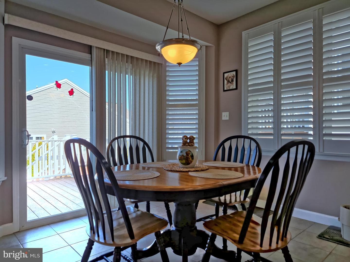 409 Westbury photo 19