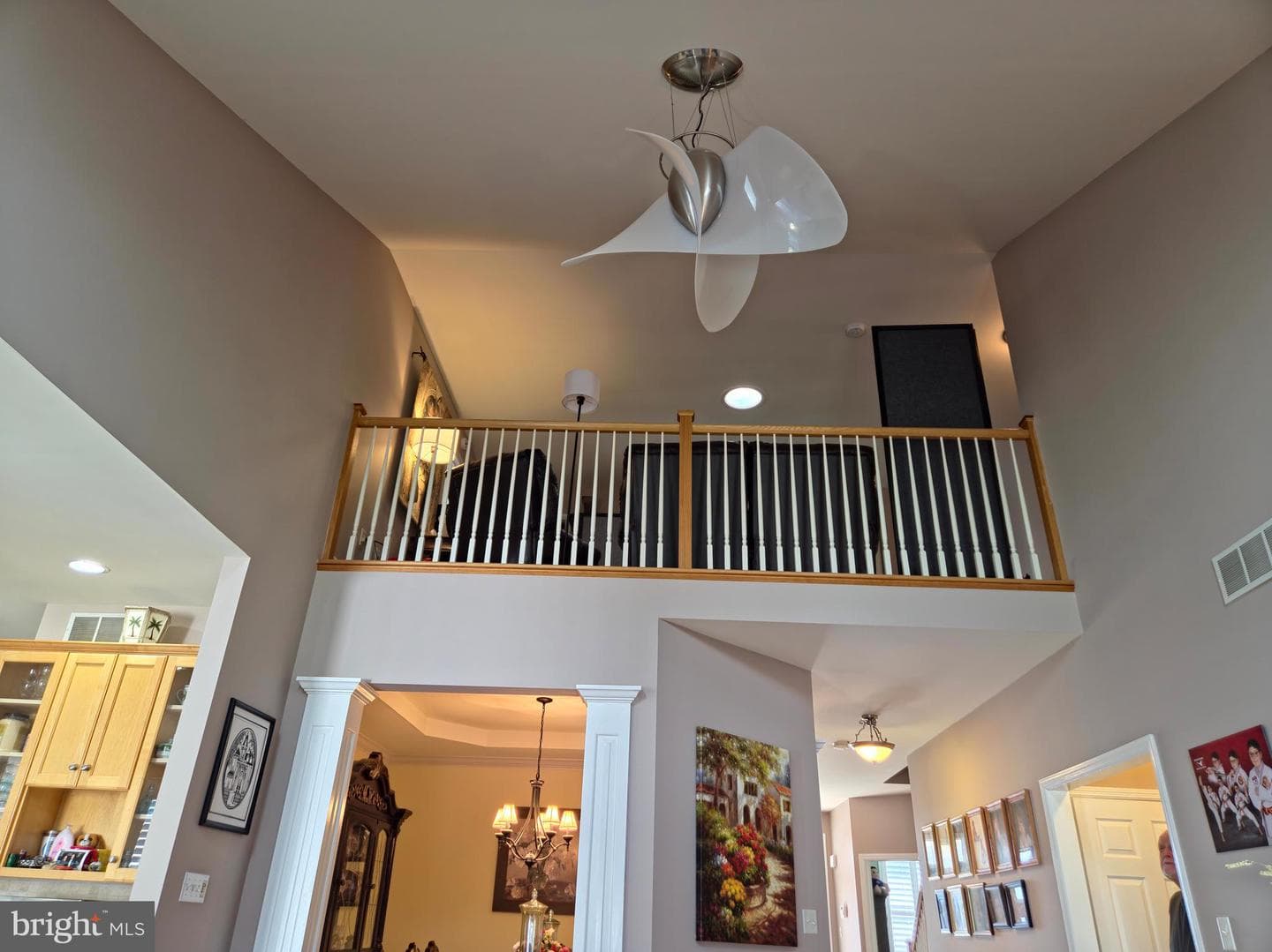 409 Westbury photo 20