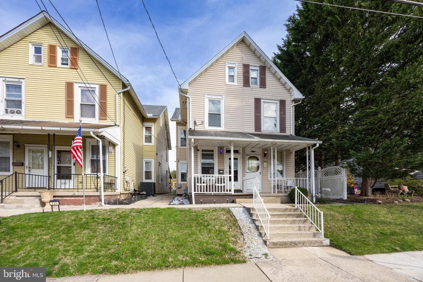 239 S Wyomissing Avenue photo 2