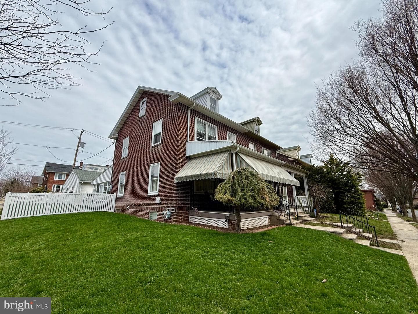 397 Pine Street photo 38