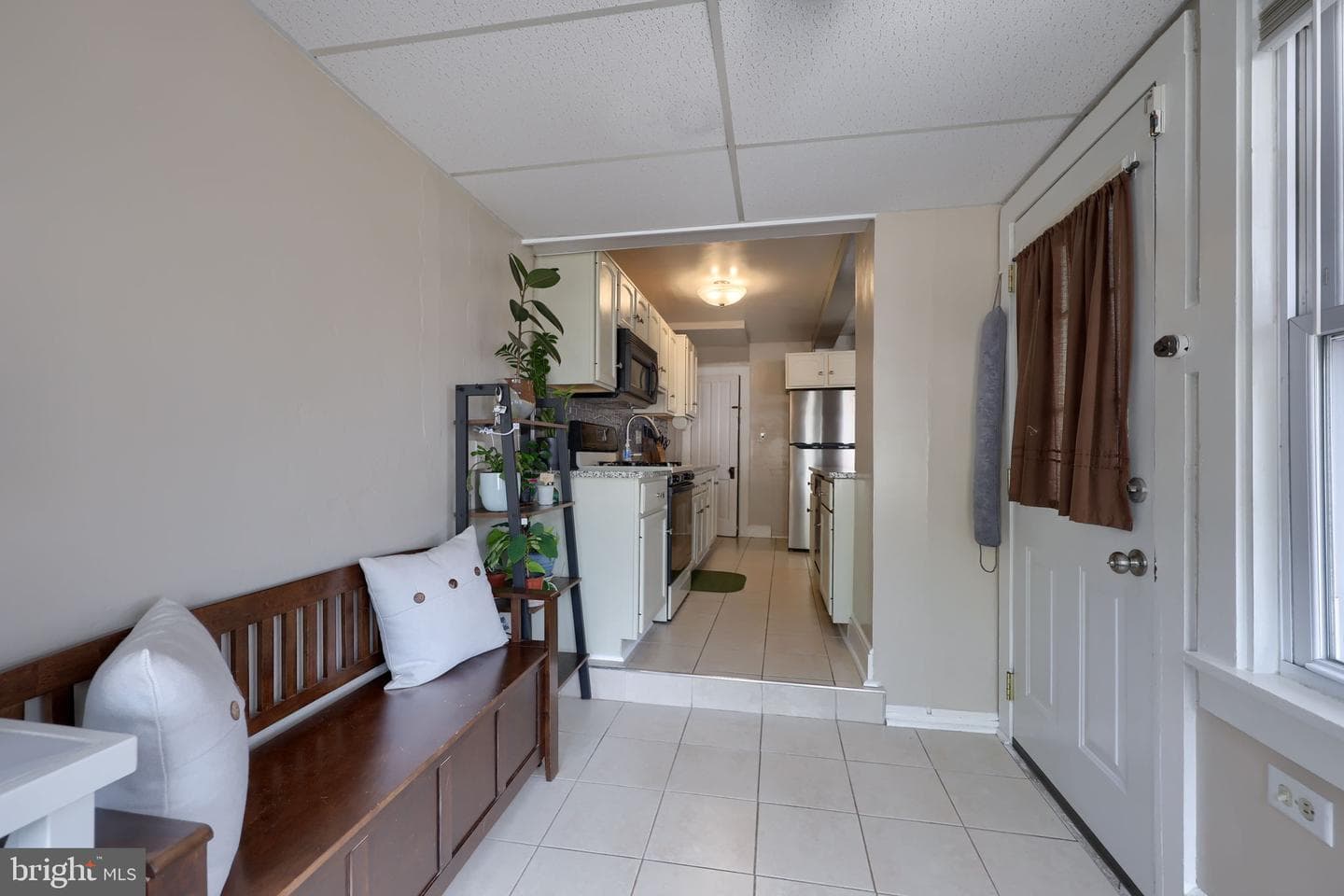 849 Delta Avenue photo 17