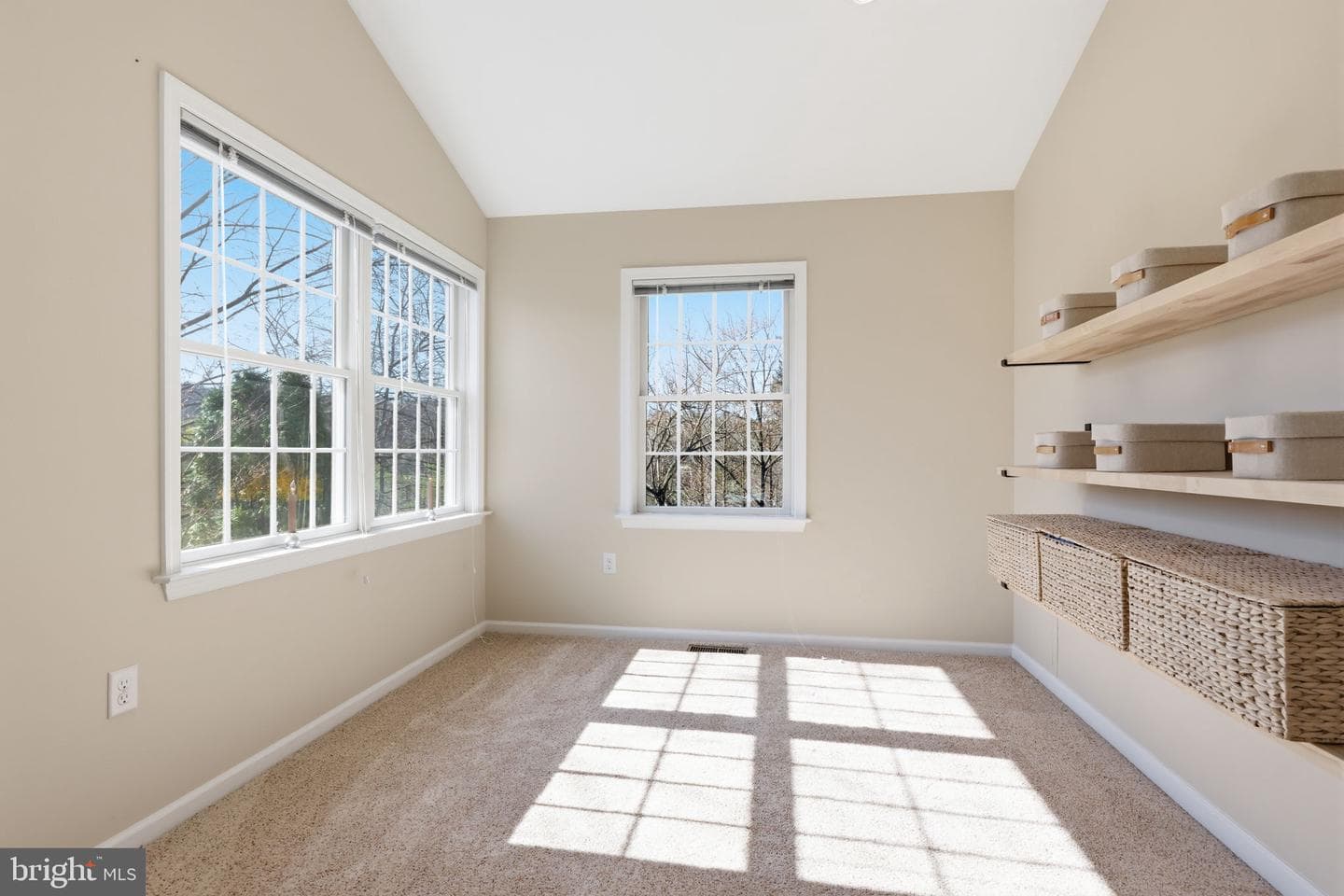 5 Glen Hollow Court photo 33