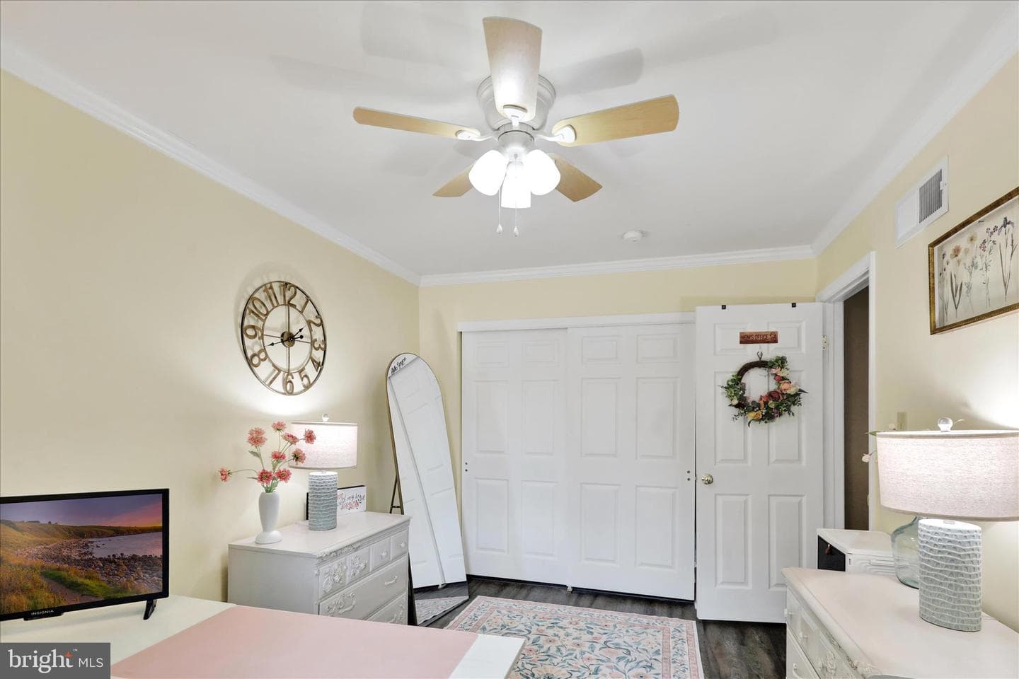 59 Winchester Court photo 22