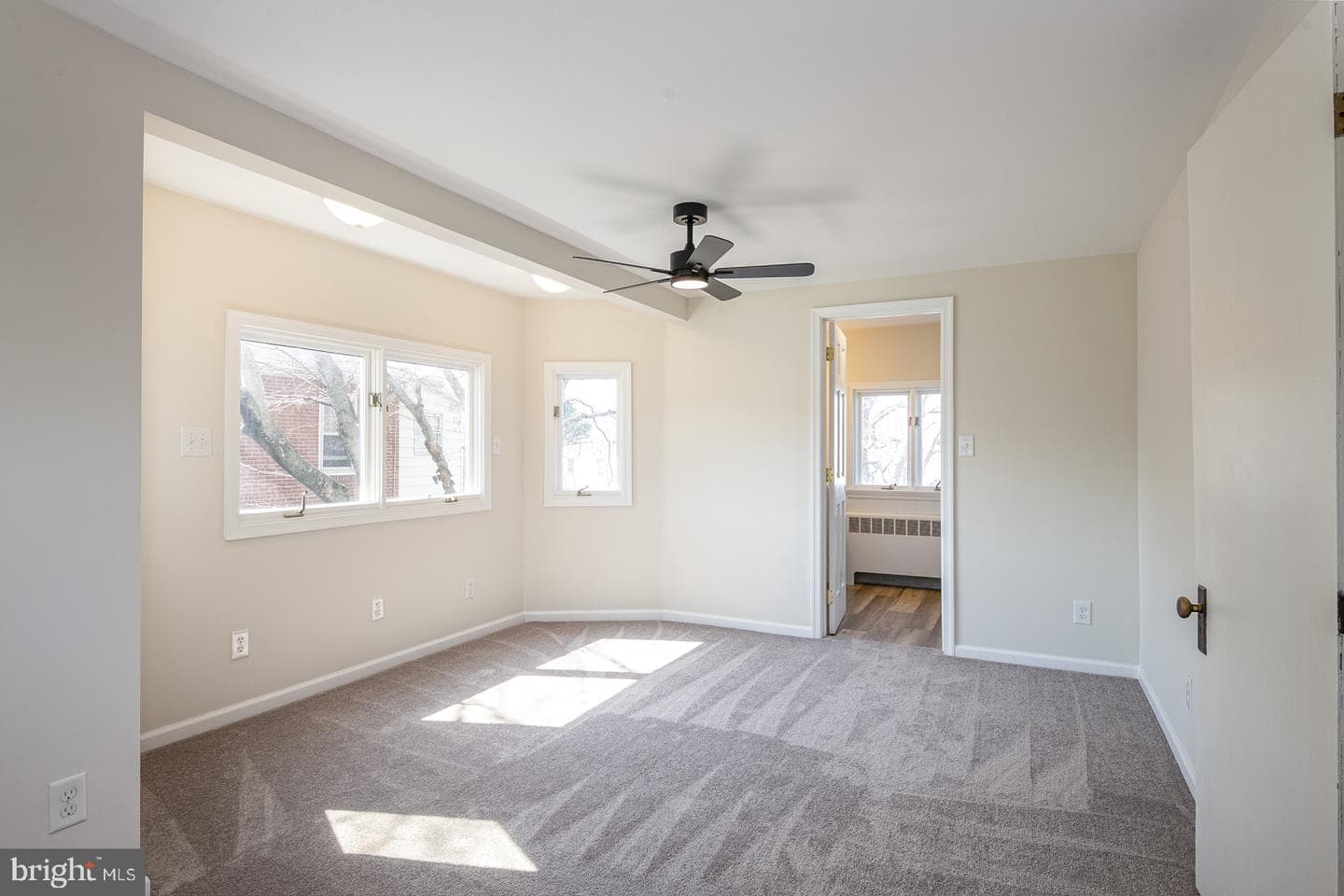 3424 Fremont Street photo 22