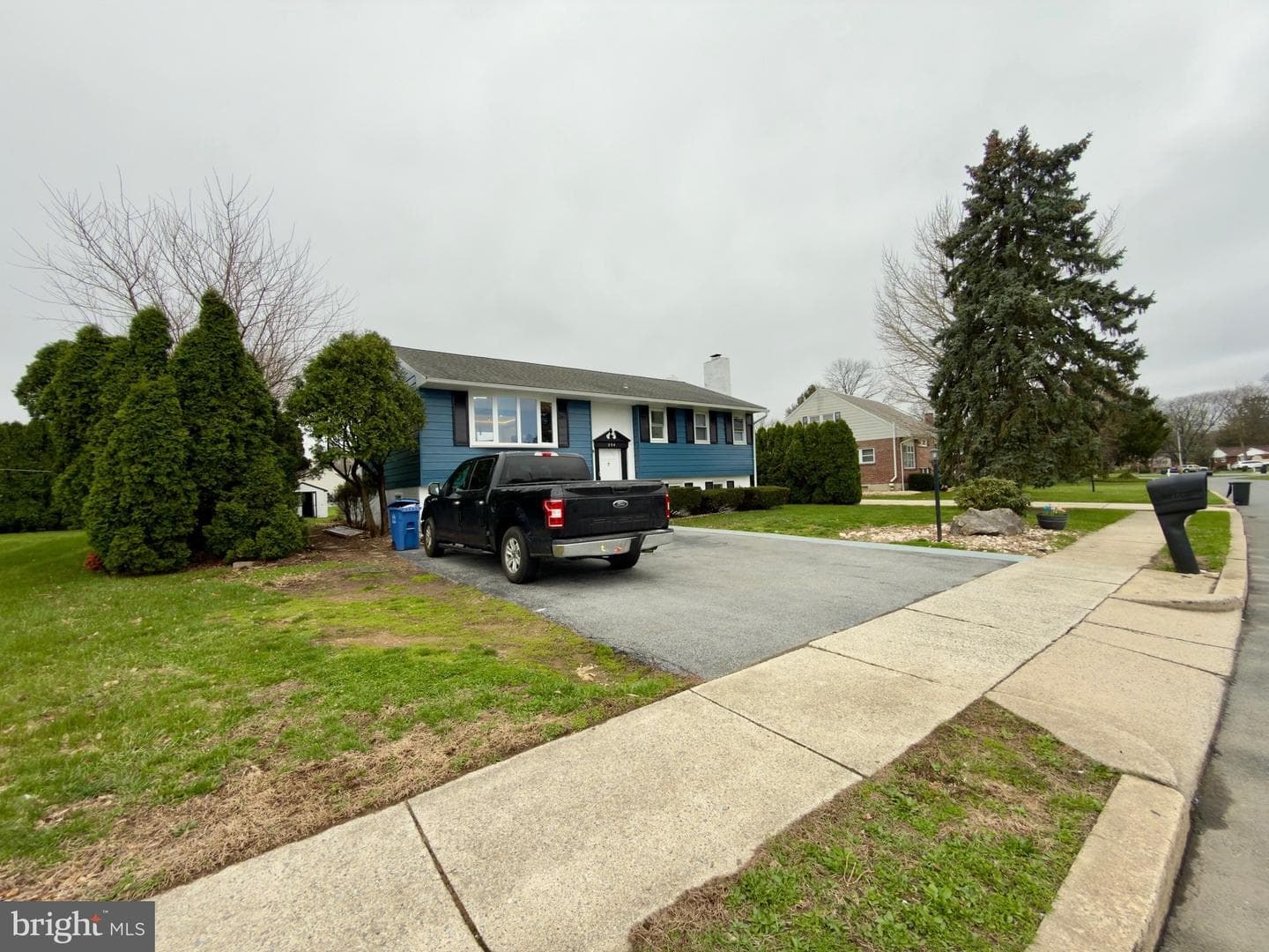 204 Rothermel Boulevard photo 6