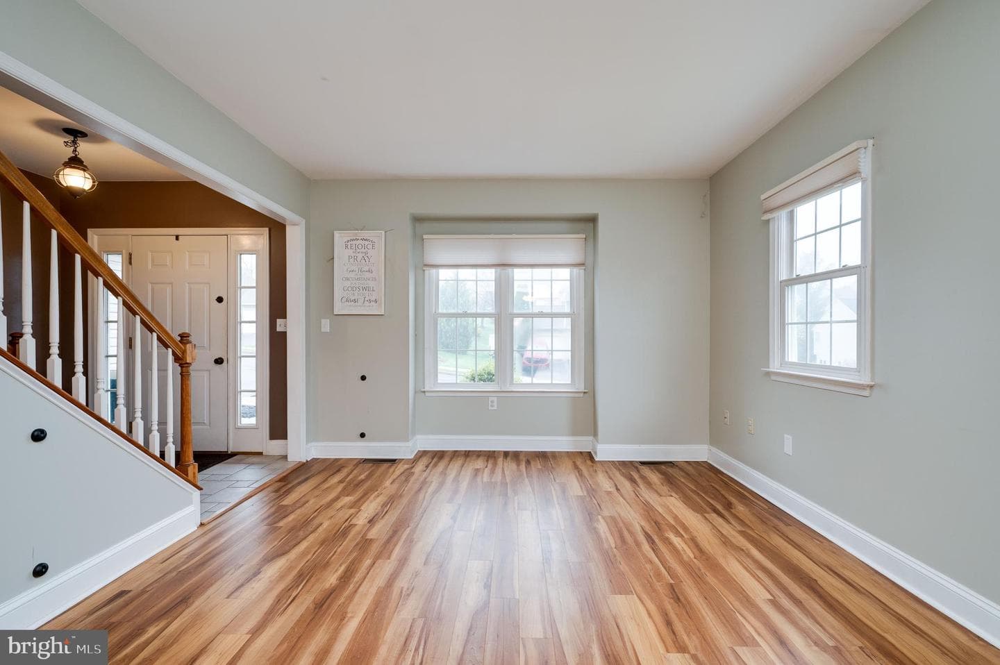 201 Slichter Drive photo 6