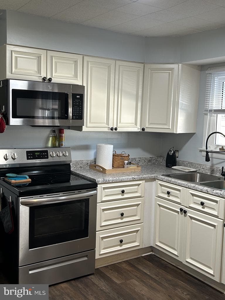 206 Hendel Street photo 7