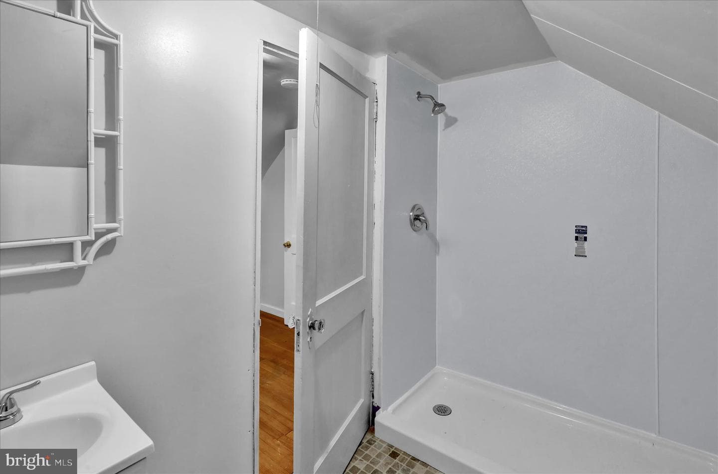 1815 Holly Road photo 17