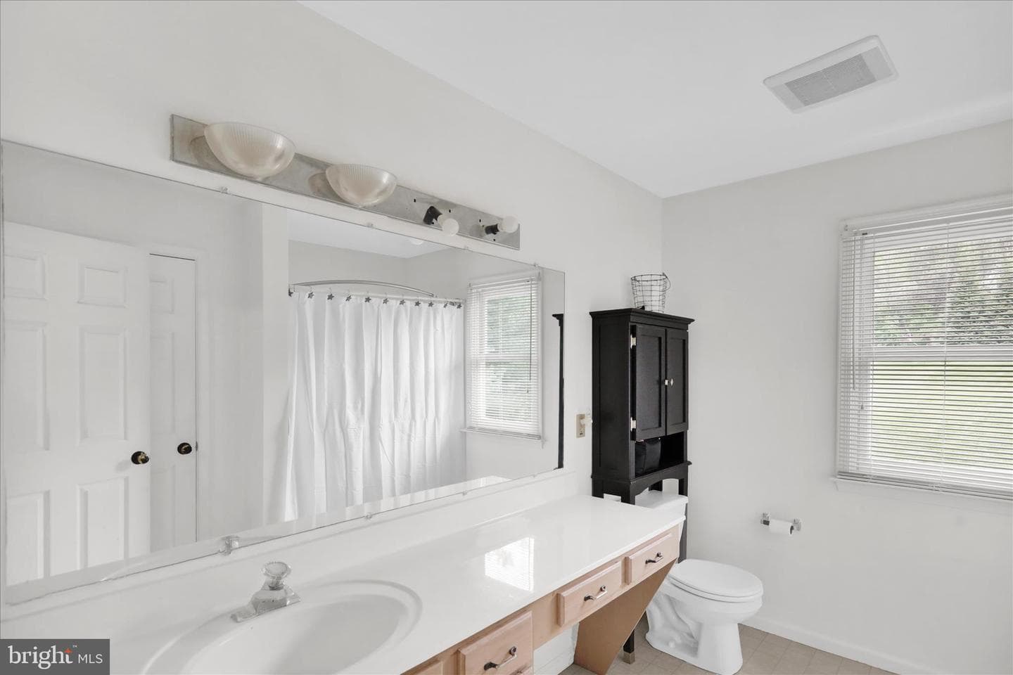 348 Garey Road photo 31