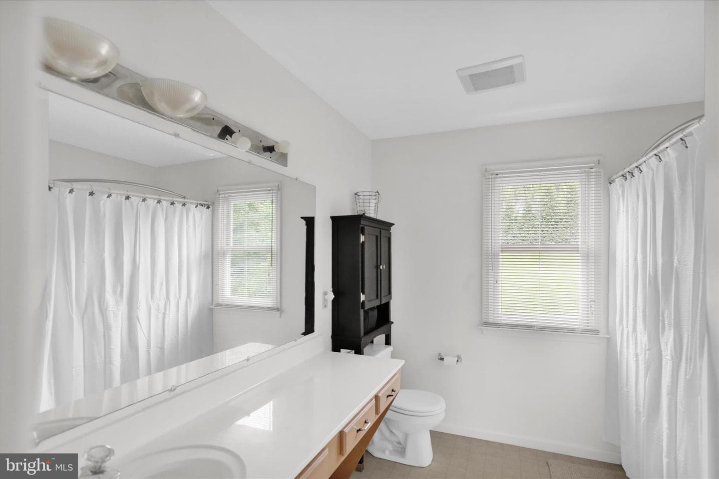 348 Garey Road photo 32