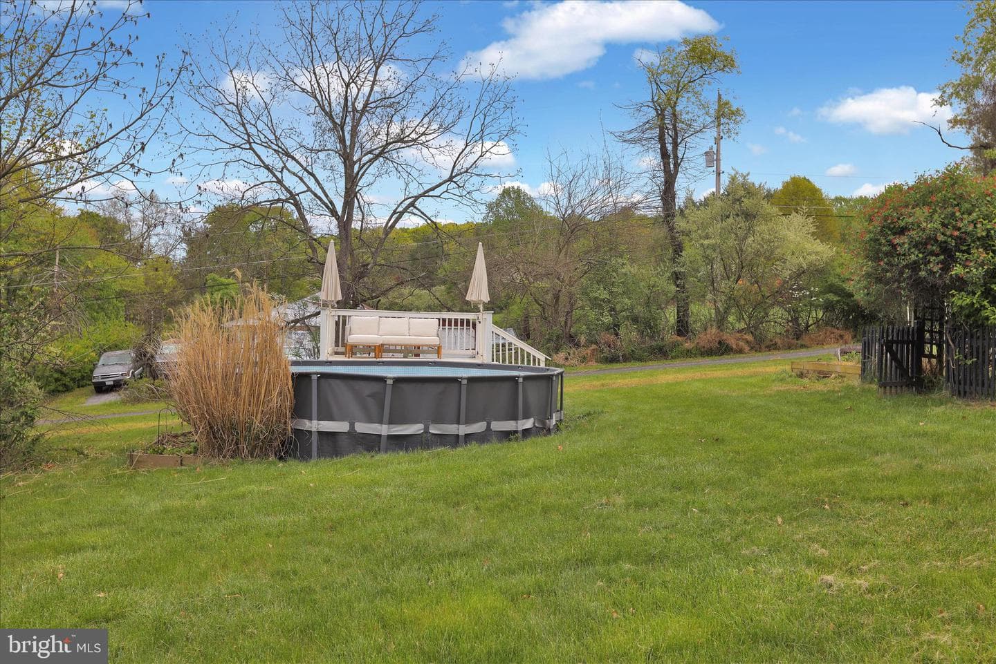 348 Garey Road photo 53