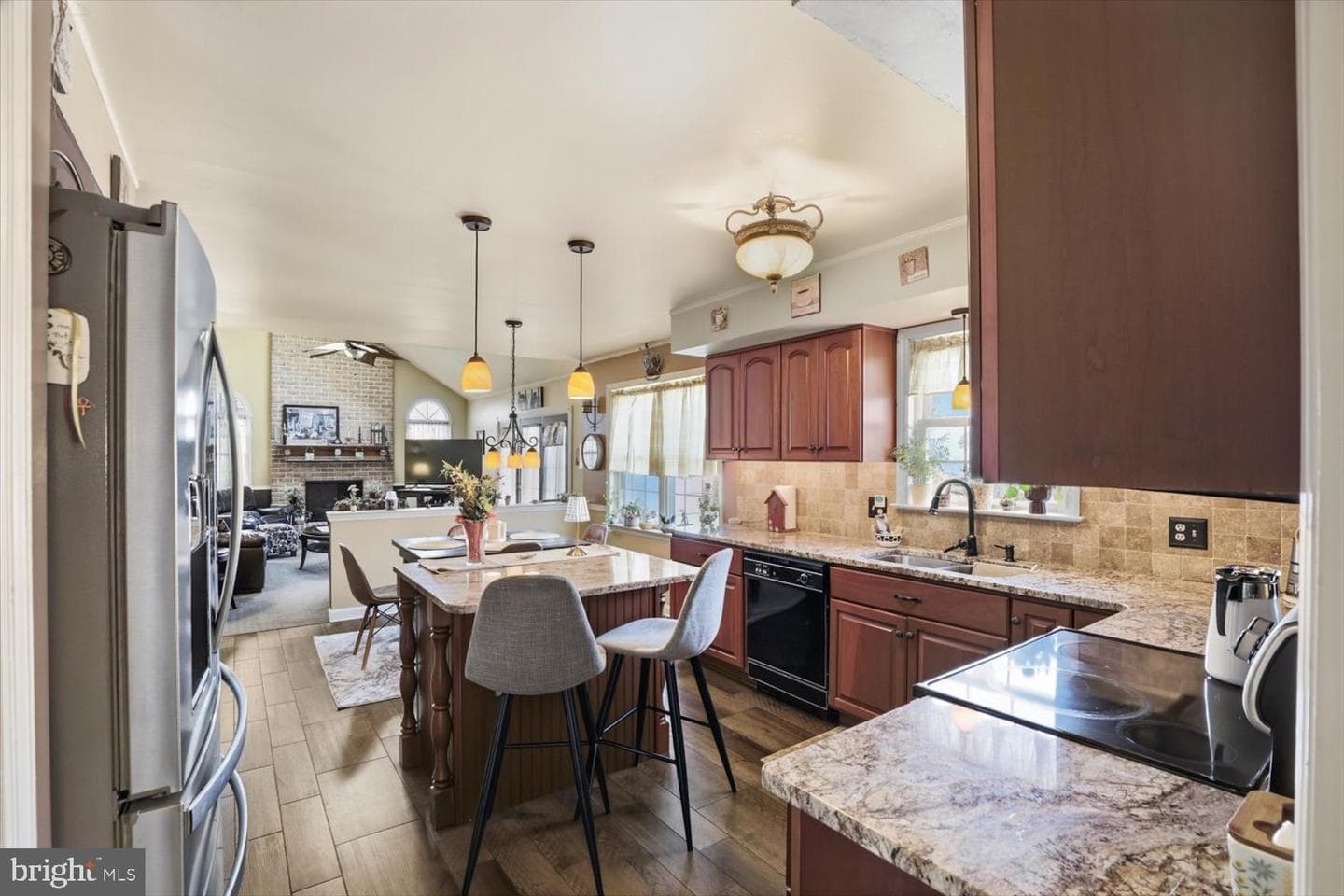 441 Troy Drive photo 16