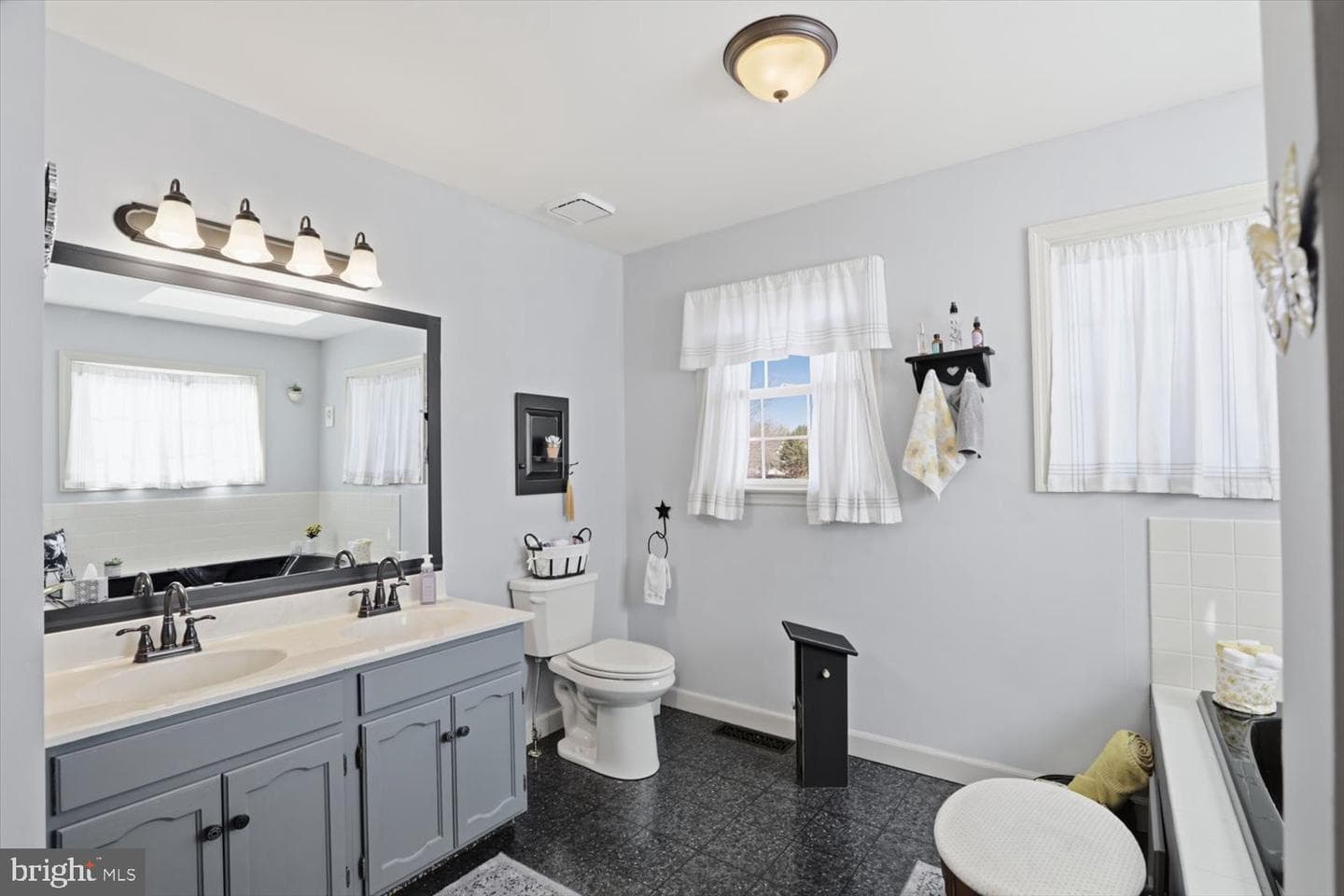 441 Troy Drive photo 36