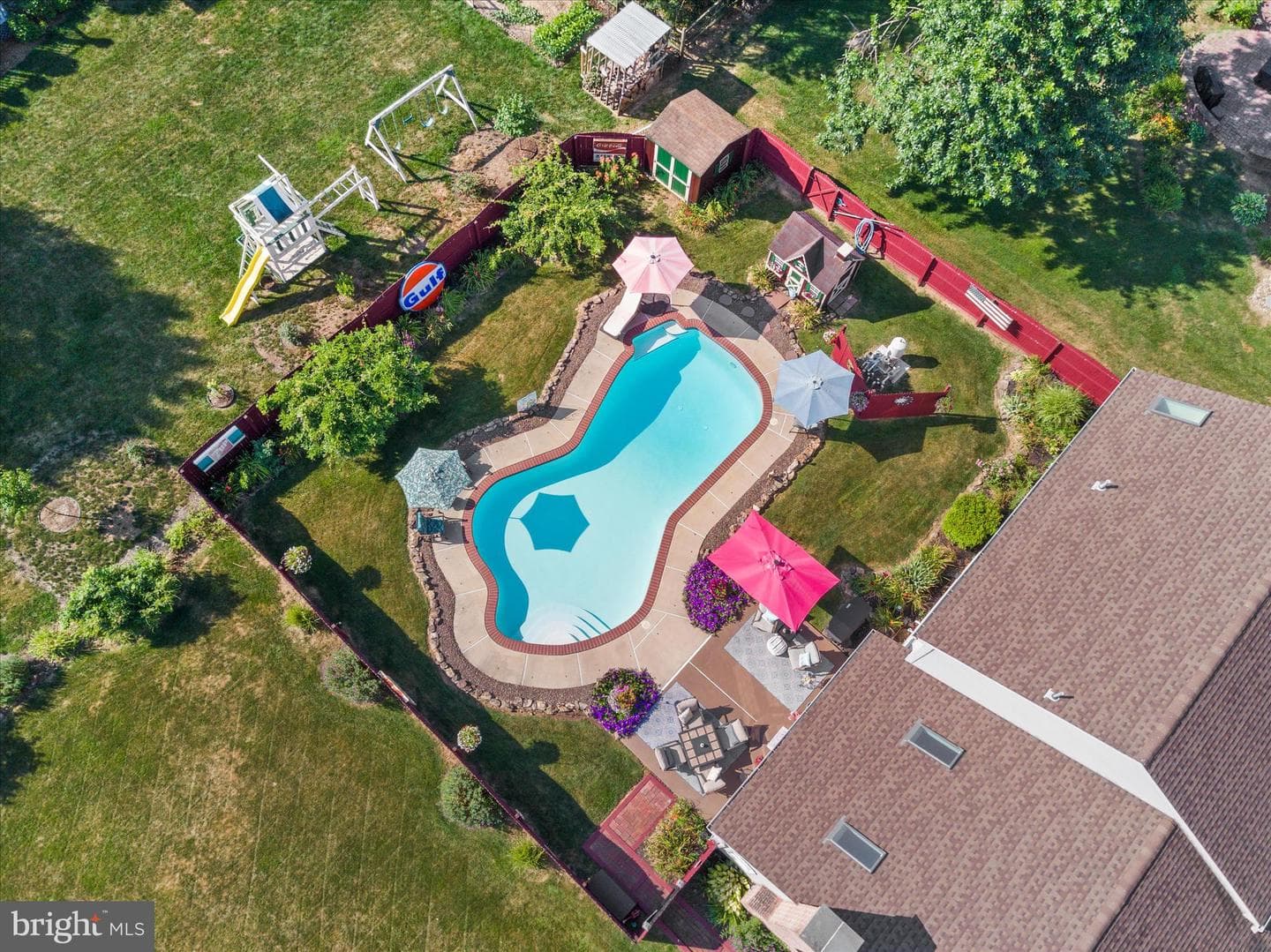 441 Troy Drive photo 64