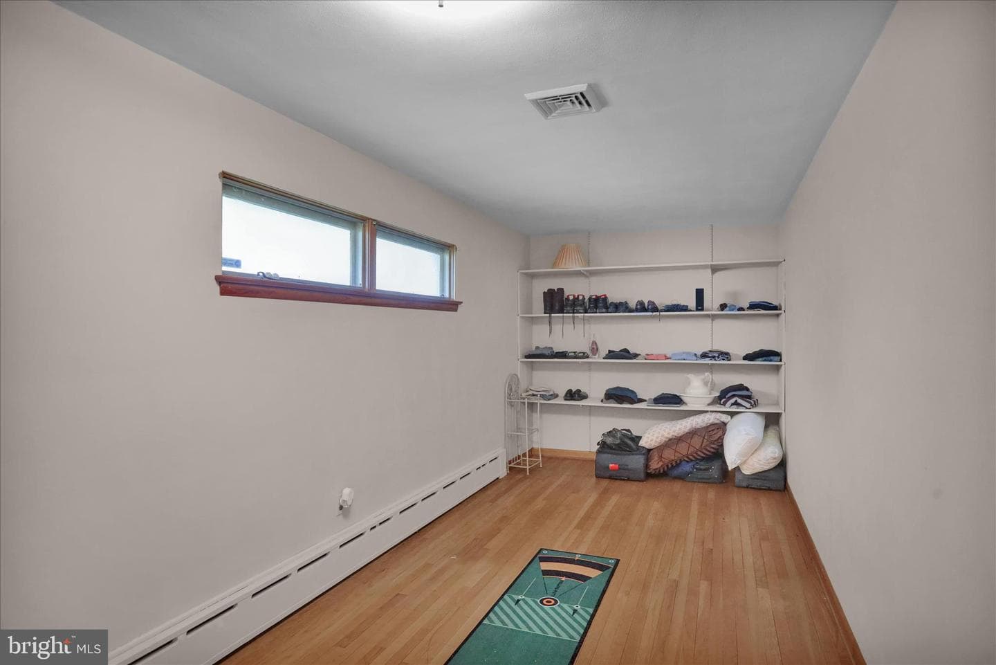 606 Carsonia Avenue photo 11