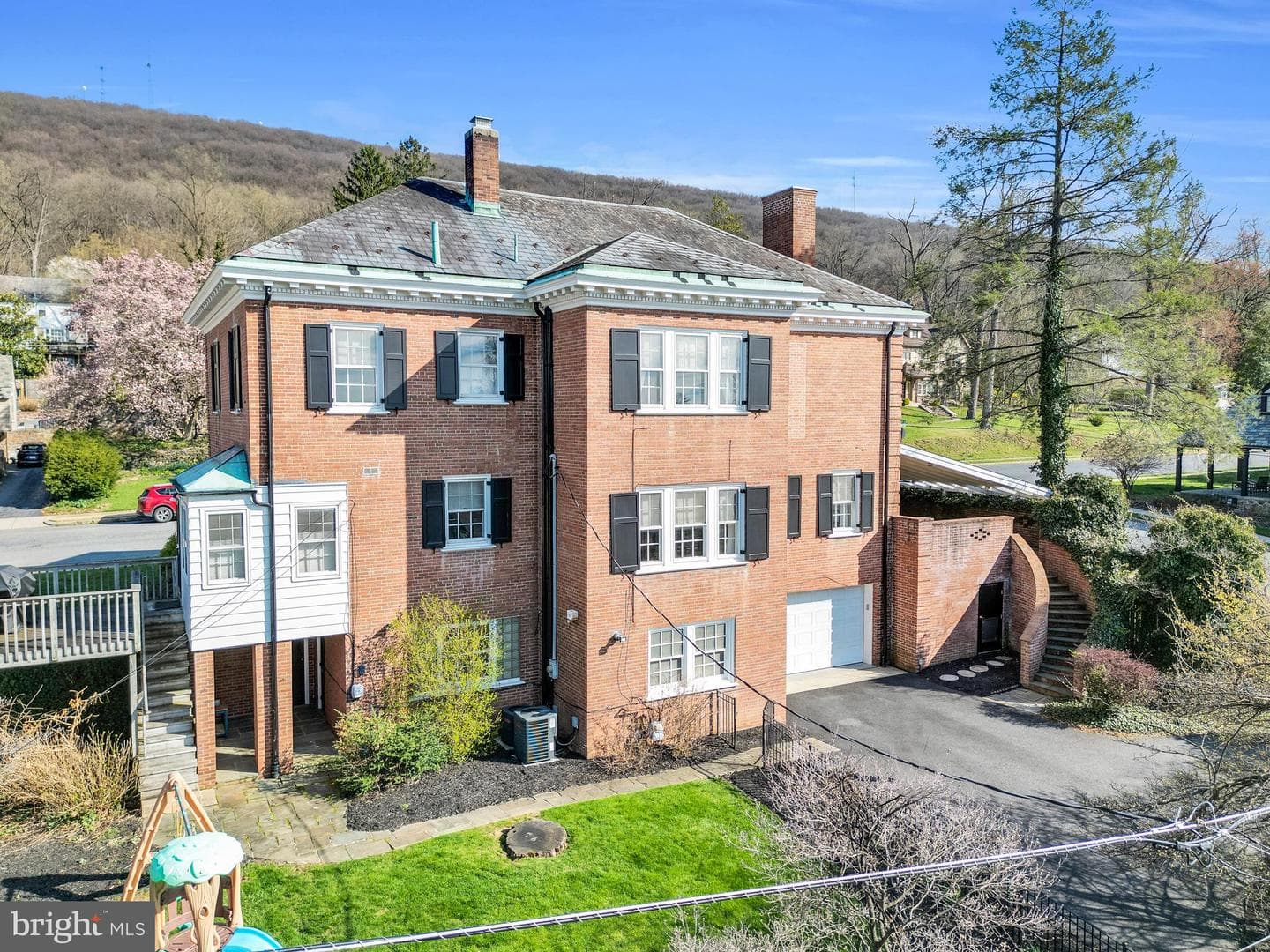 1500 Alsace Road photo 38