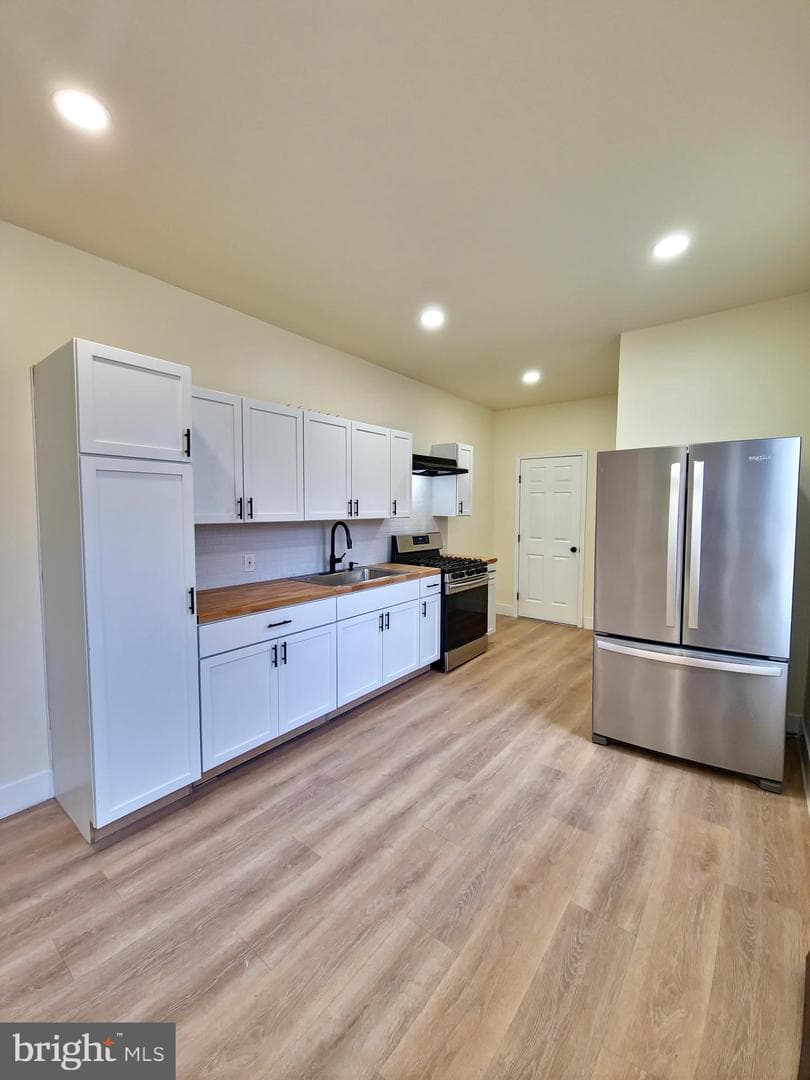100 Neversink Street photo 12