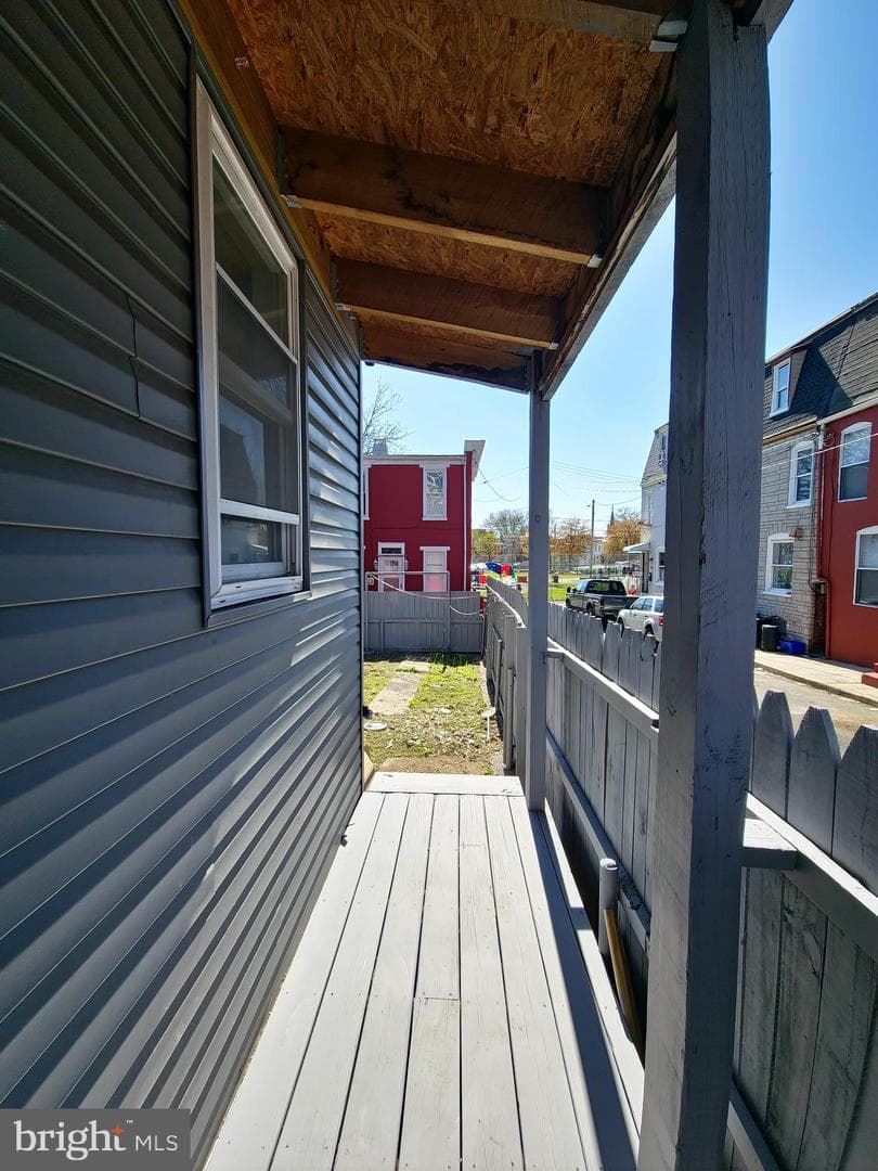 100 Neversink Street photo 3