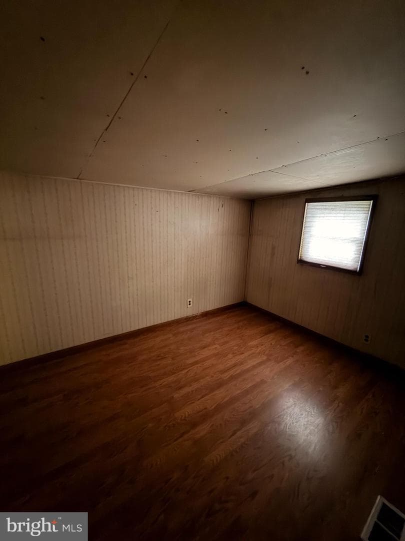 1113 Hollywood Drive photo 7