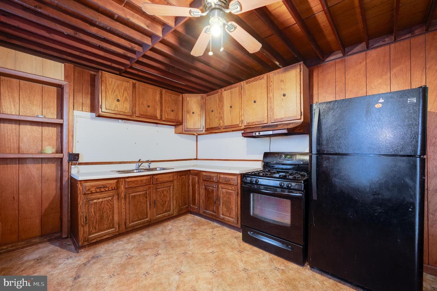 348 S 4th Street photo 16