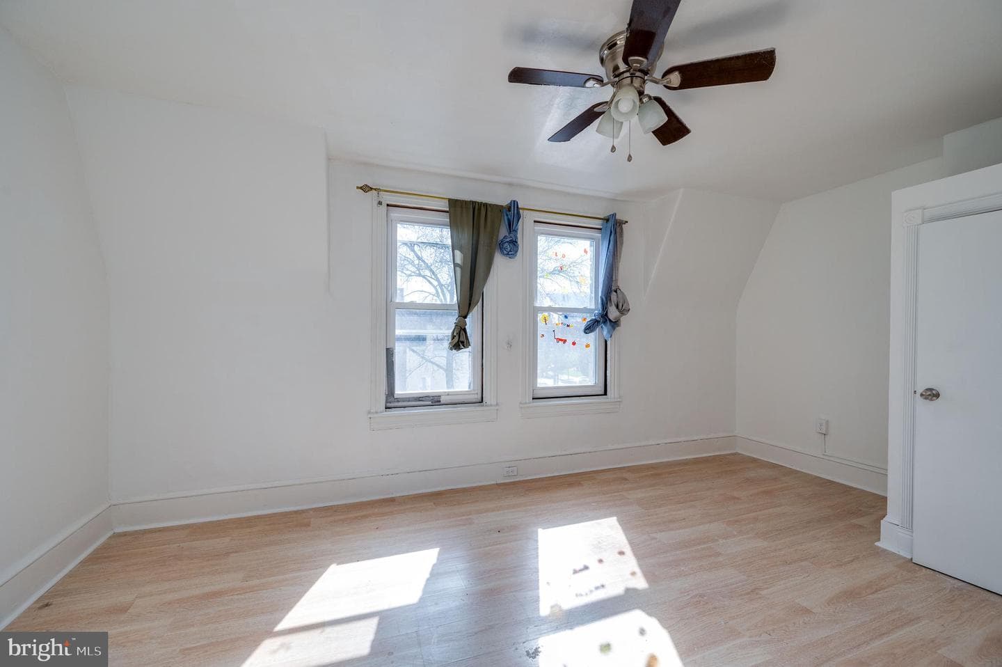 348 S 4th Street photo 33