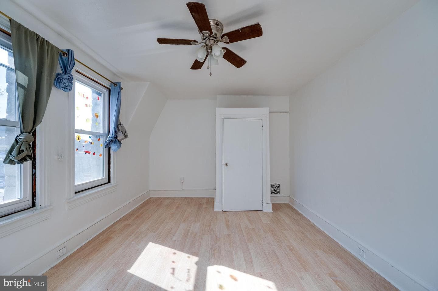 348 S 4th Street photo 34