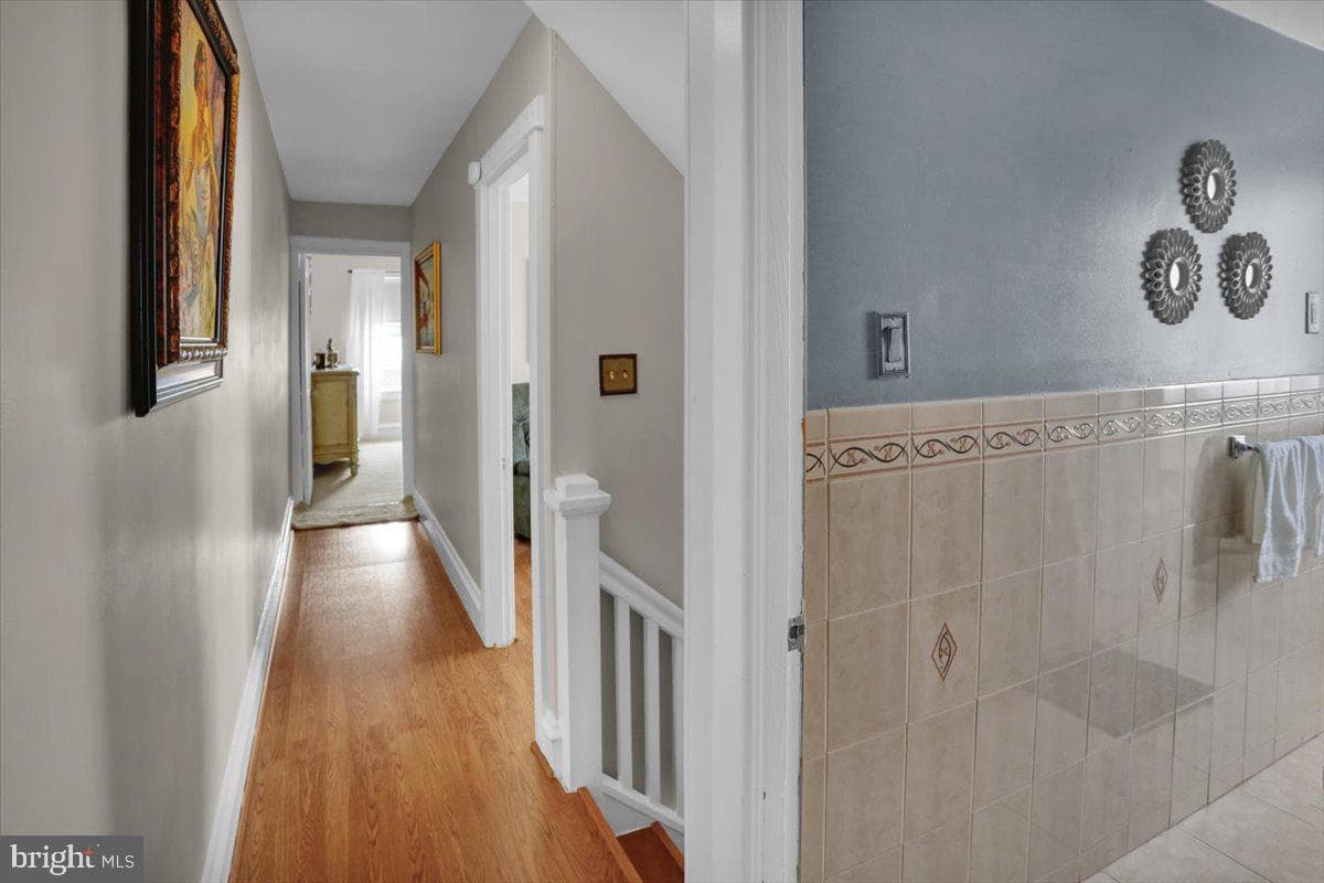 1223 Robeson Street photo 18