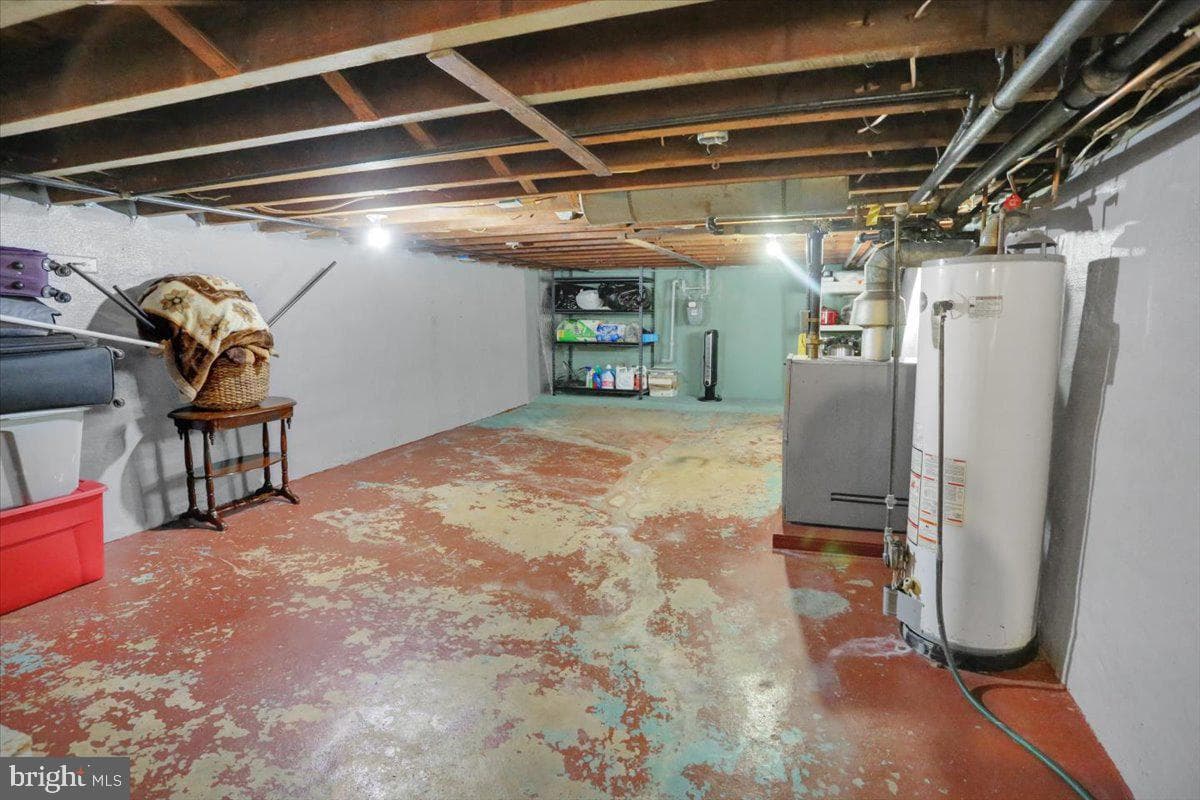 1223 Robeson Street photo 25