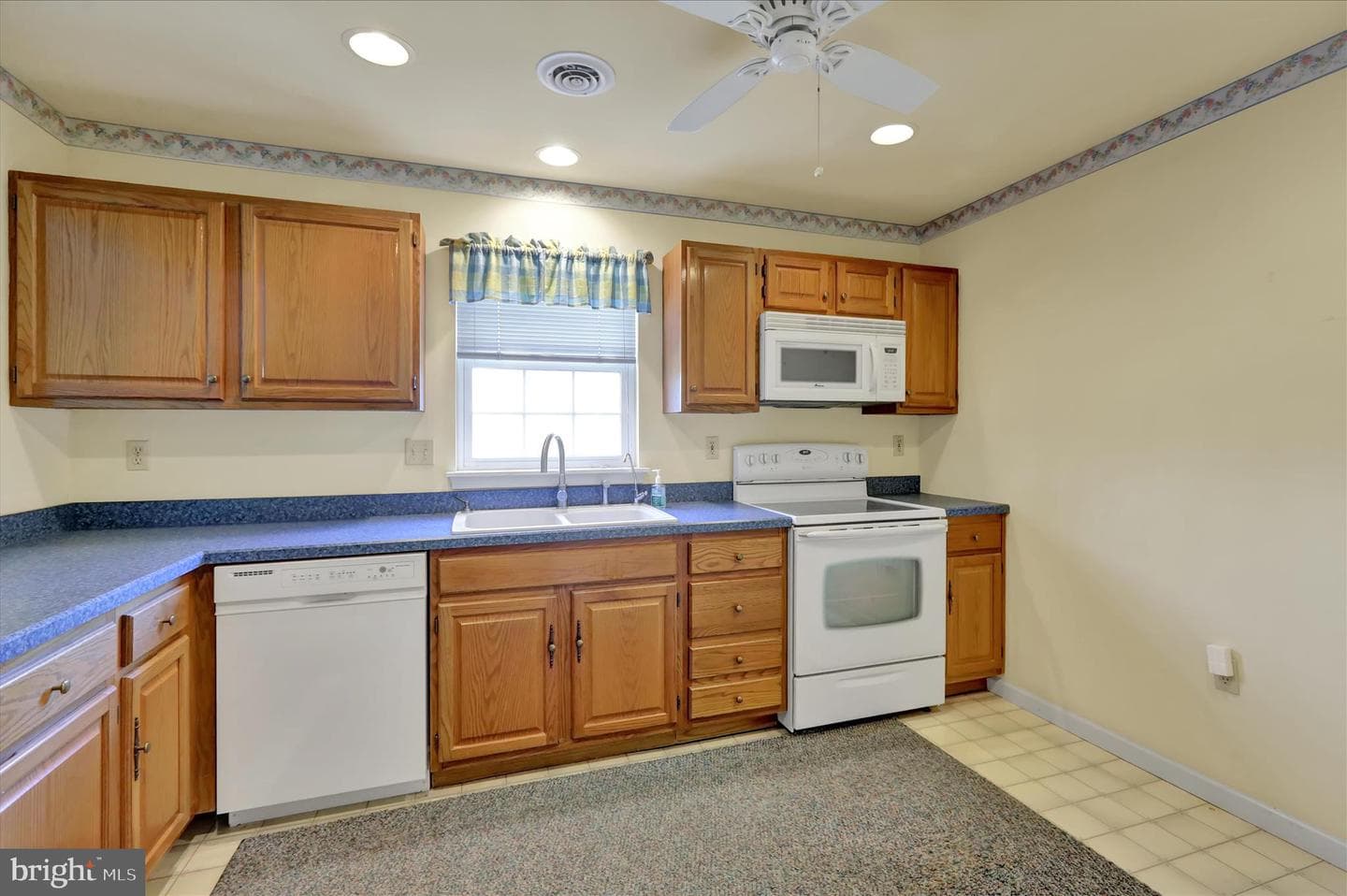 146 Heather Lane photo 9