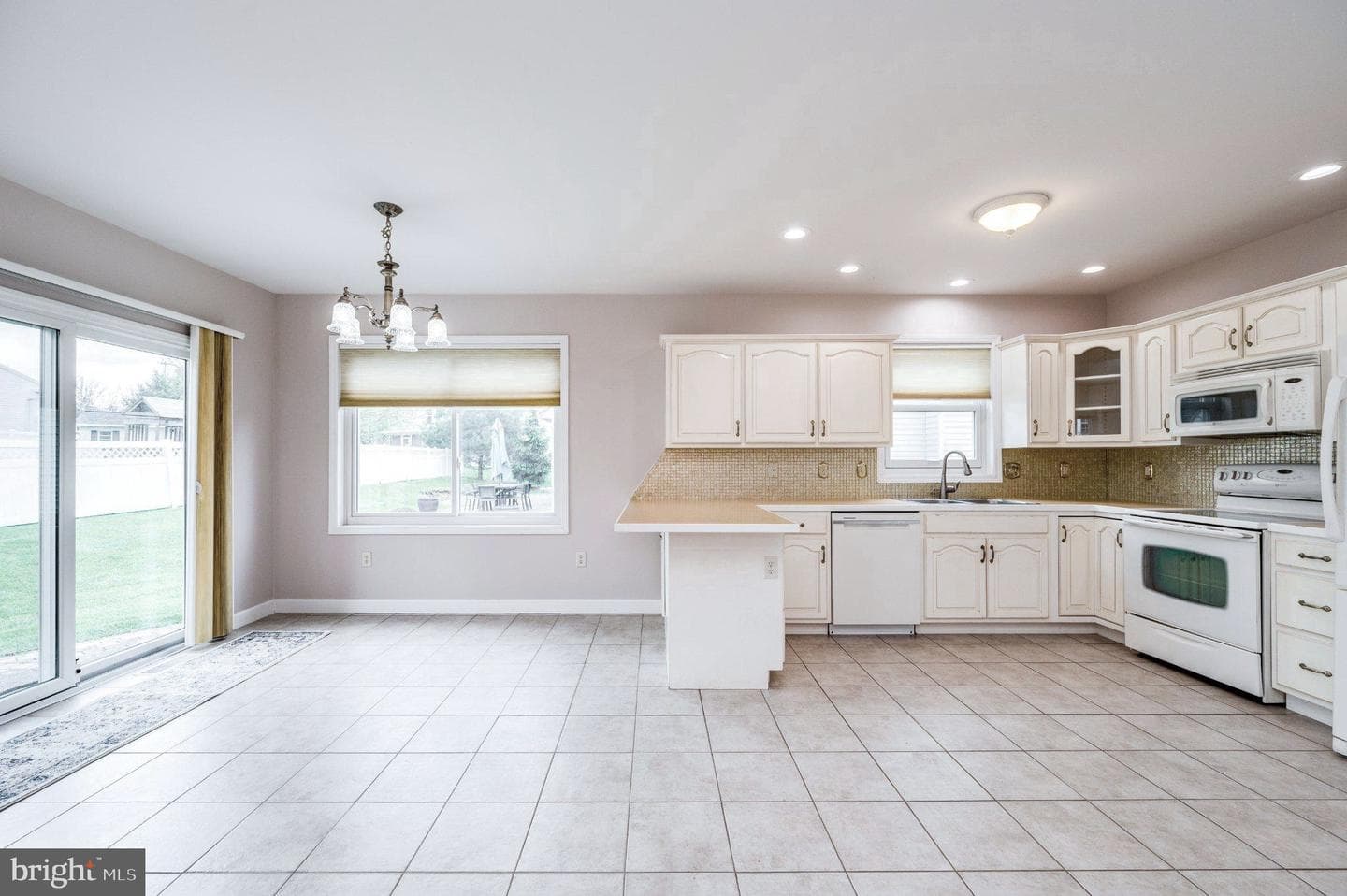 1013 Rosebud Street photo 19