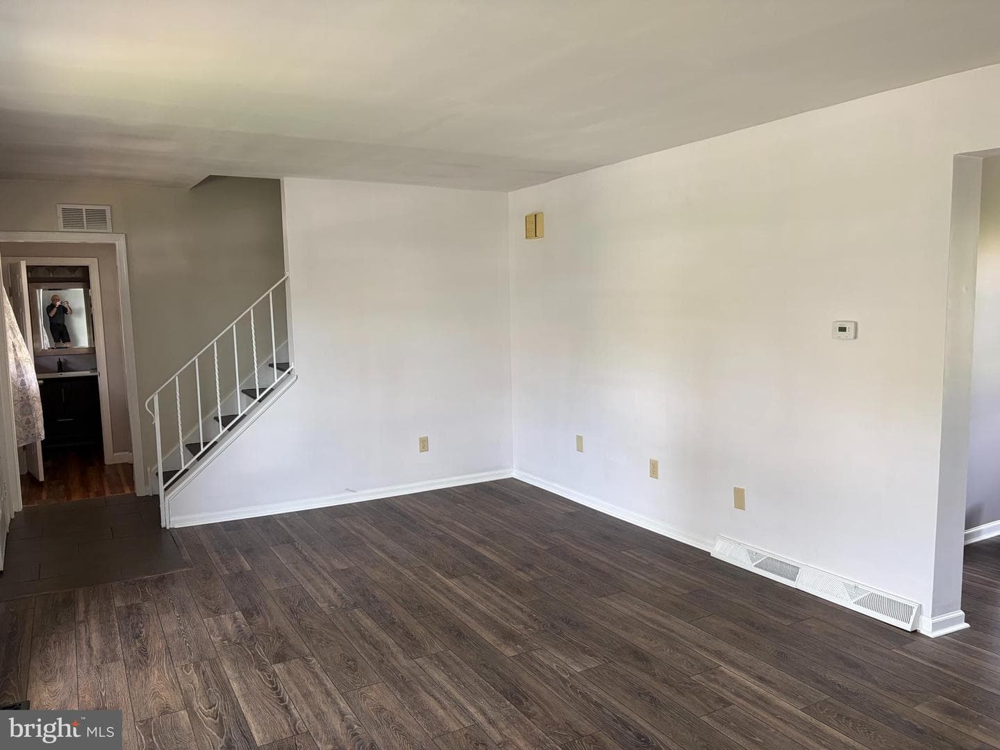 16 Matthew Drive photo 9