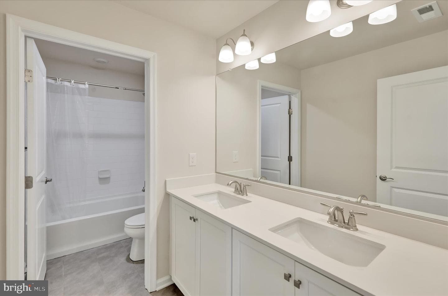 114 Teaberry Court photo 28
