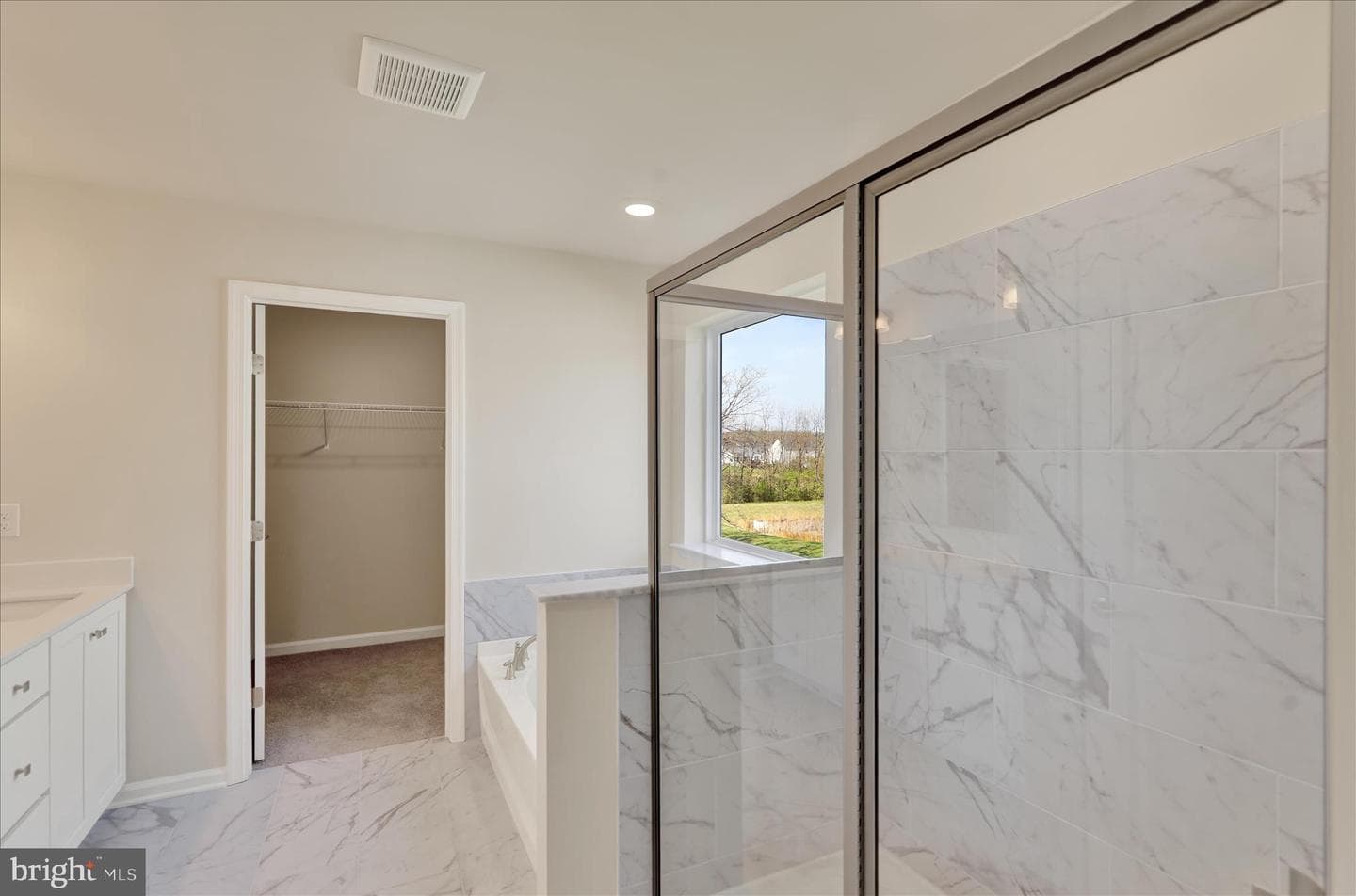 114 Teaberry Court photo 34