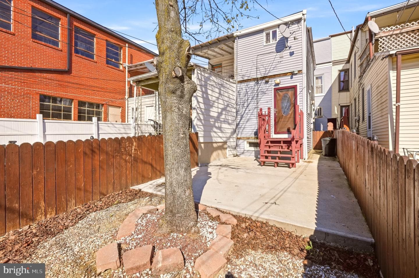 1232 Locust Street photo 41