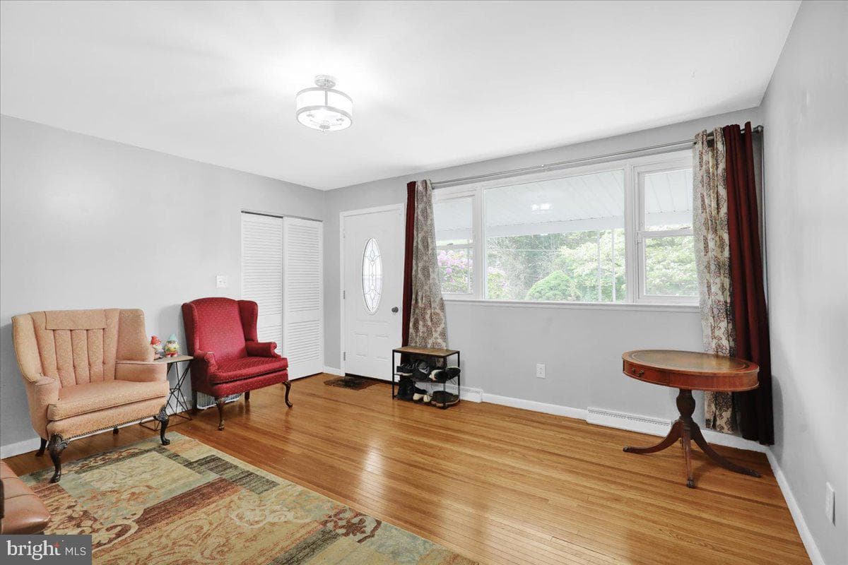 1530 Kramer Avenue photo 5