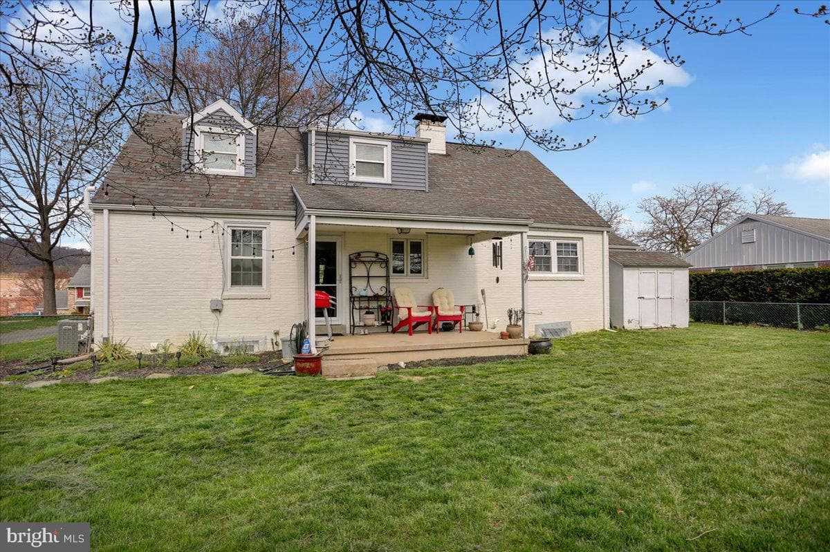 3812 Reiff Place photo 35