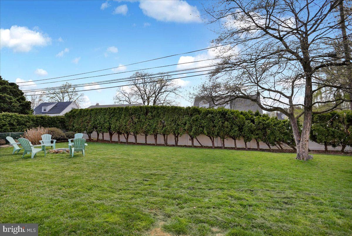 3812 Reiff Place photo 36