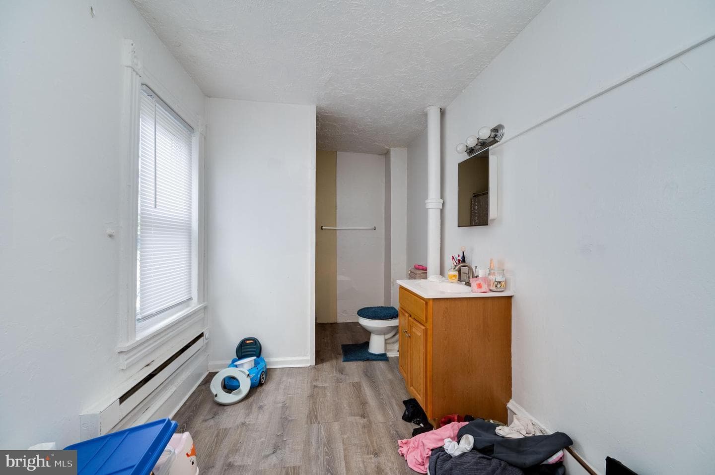 235 Hudson Street photo 17