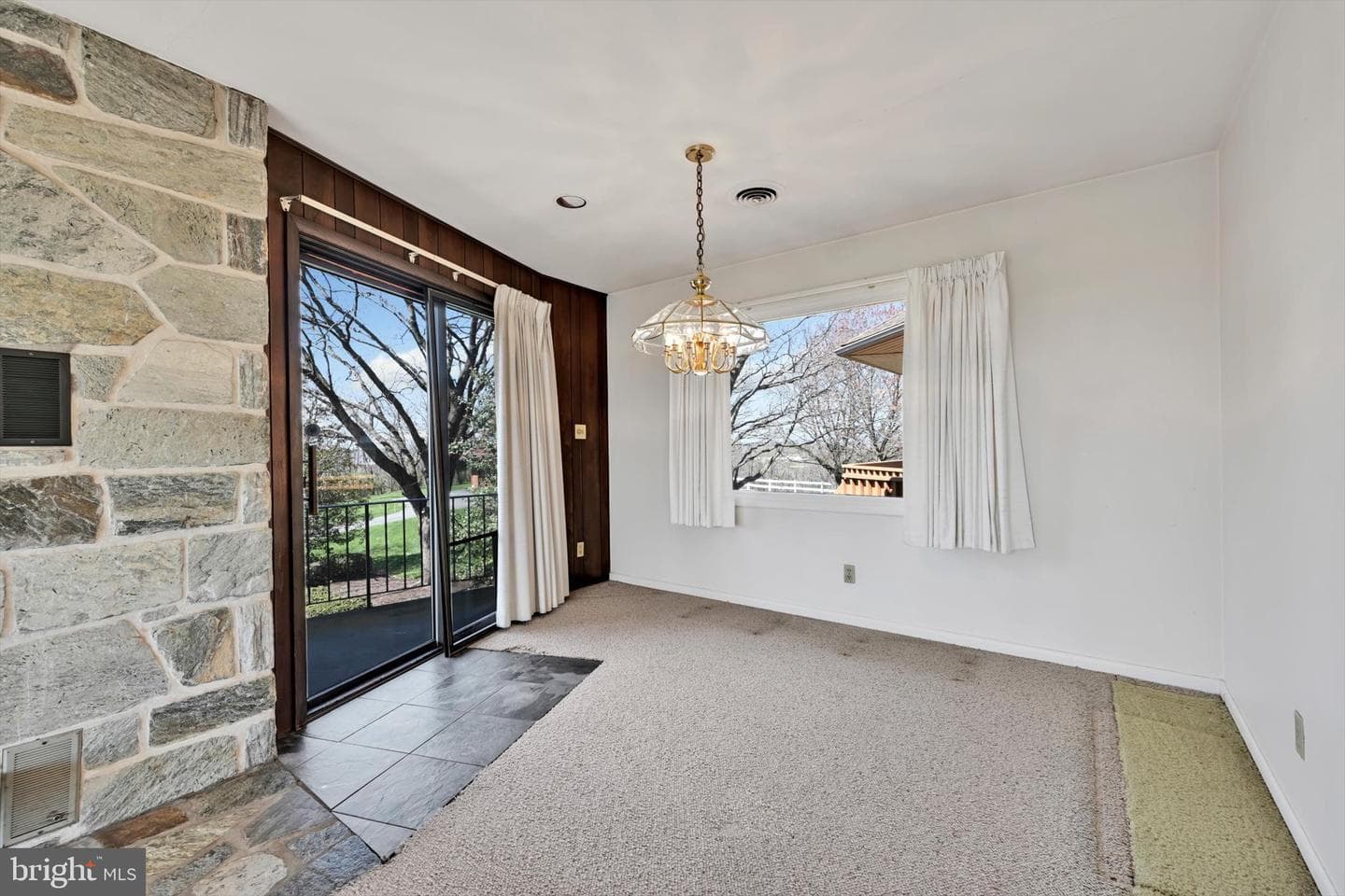 57 Arboretum Road photo 9