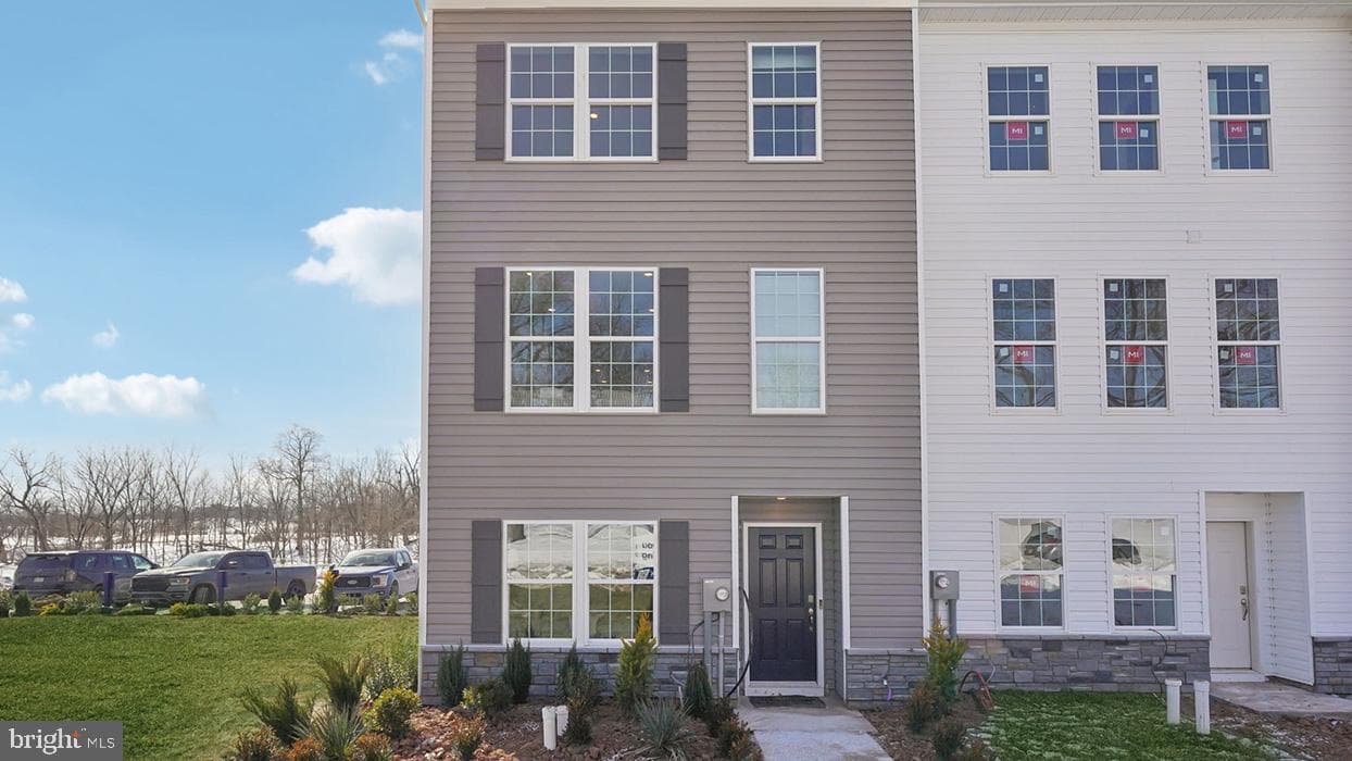 570 Swamp Creek Road, Bechtelsville