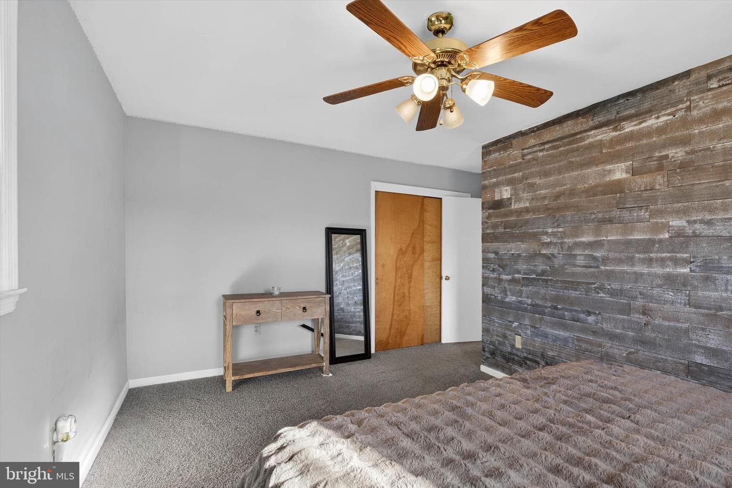27 Rosemont Avenue photo 16